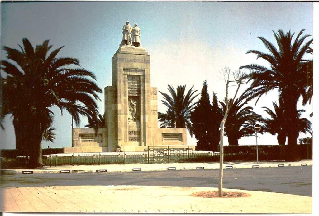 ORAN MONUMENT AUX MORTS.JPG